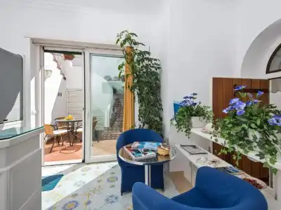 San Nicola Guest House - 2