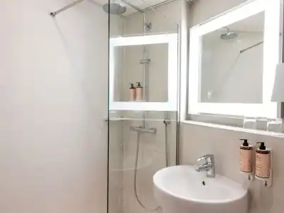 Mercure Paris Montparnasse Raspail - 69