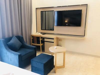 Season Inn - 23