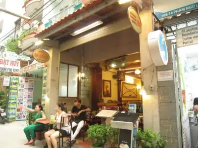 Bee Saigon - 9
