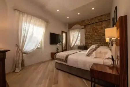 Donati Luxury Tower Suites - 203