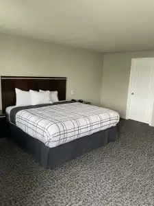 Royal Inn Eugene - 21