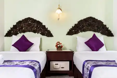 Sawasdee Siam, Pattaya - 23