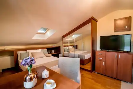Hedera Residences  Kumbor Apartments - 77