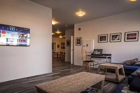 Bakki Apartments & Hostel - 31
