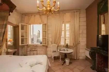 Hôtel du Palais des Papes - 49