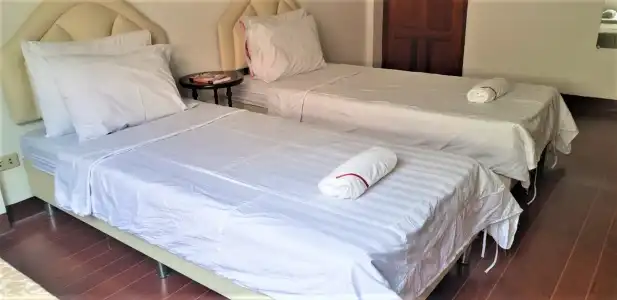 Khun Noy Apartment - 10