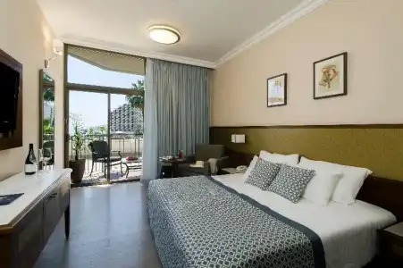 Caesar Premier Tiberias - 8