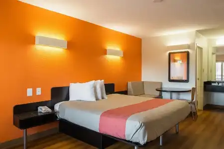 Motel 6 Savannah, GA - Midtown - 51