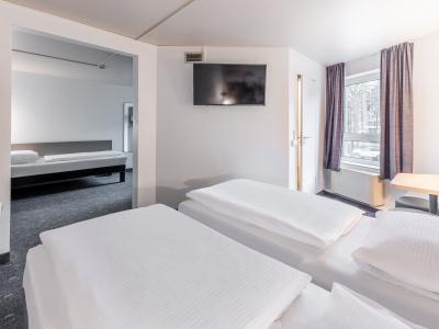 B&B Aachen-Hbf - 21