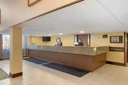 Ramada Lansing and Conference Center - 34