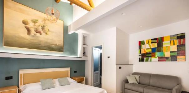 Villena Plaza by Wonderful Italy - 36