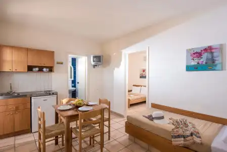 Dia Apts - 14