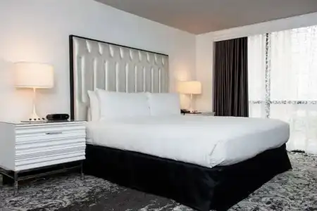 DoubleTree by Hilton Tallahassee - 2