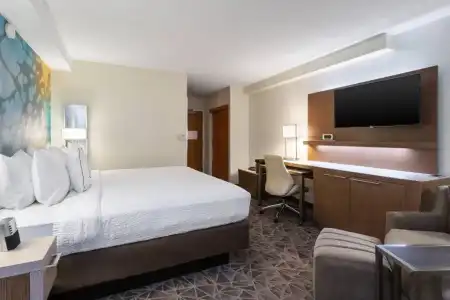 Courtyard by Marriott Miami Downtown - 28