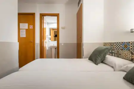 Hostal Baler - 17