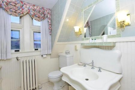 Wilburton Inn - 113