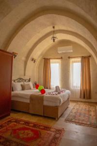 Guven Cave - 22