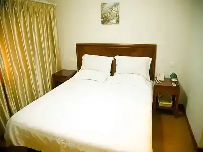 Greentree Inn Shanghai Pudong Airport Chuansha Express - 16
