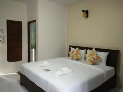 Baan Suan Rim Klong - 26