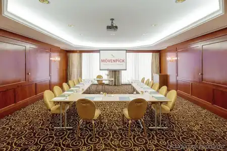 Mövenpick Geneva - 12
