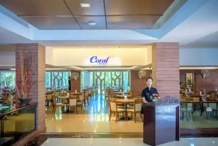 Golden Beach Cha-Am - 40