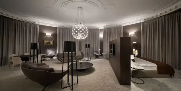 BANKHOTEL - 38