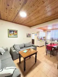 Shkodra Guesthouse - 22
