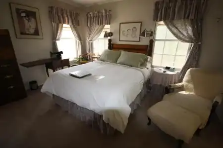 Woodrow House Bed & Breakfast - 51