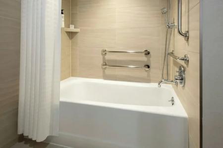 Newport Marriott & Spa - 101