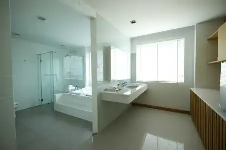 Welcome World Beachfront Resort - 9