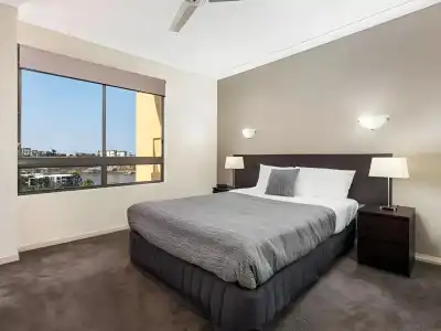 Bridgewater Apartments - 4