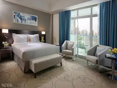 Ramada by Wyndham Dubai Barsha Heights - 2