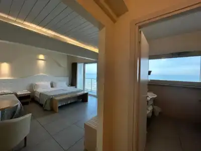 Adria - 61