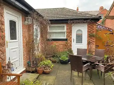 Chester House Guest House - 38