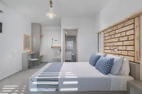 Gizis Cliffside Suites - 43