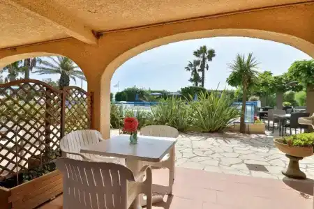 Hôtel La Nartelle - 88