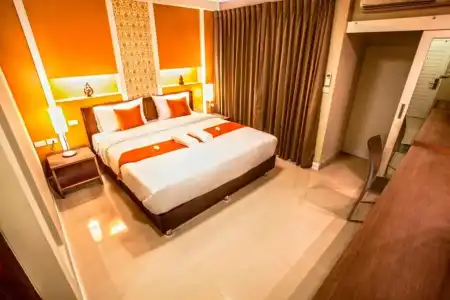 The Aim Sathorn - 109