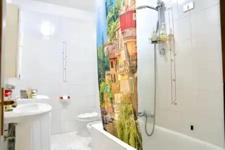 Diffuso Il Portichetto sulla collina a Vezio Perledo - 205