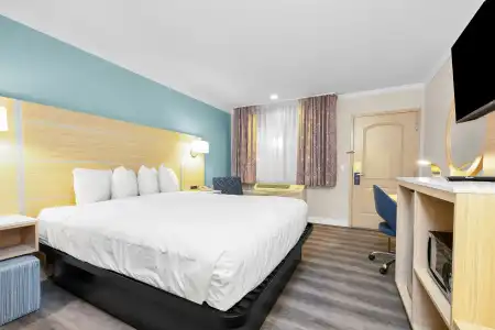 SureStay by Best Western San Francisco Marina District - 24