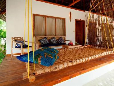 Hakuna Majiwe Beach Lodge - 3