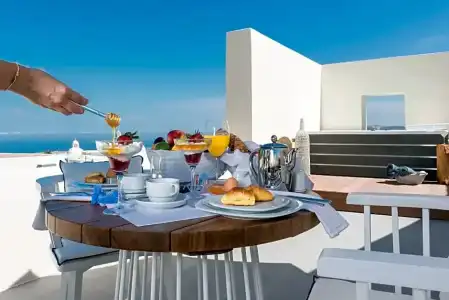 Mythical Blue Luxury Suites - 29