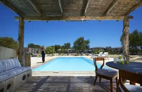 Black Rose Beach Suites - 15