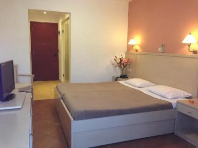 Three Stars Luxury Villas - 32