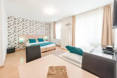 Prince Apartments - 28