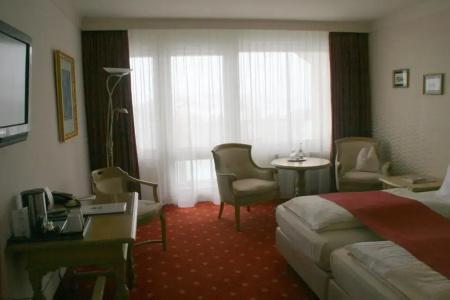 Sure by Best Western Rhoen Garden - 124