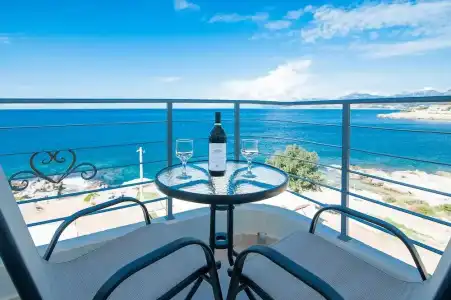 Open Sea Luxury Apartments - 49