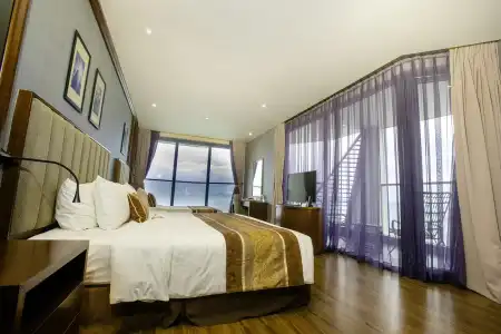 Boton Blue & Spa - 69