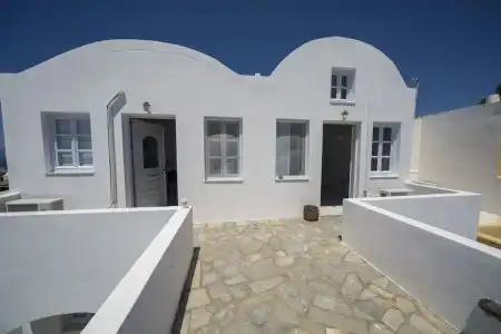 Ianthe Apartments & Villa - 0