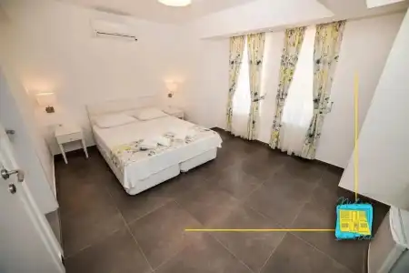 Ni̇li̇a Bozcaada - 20